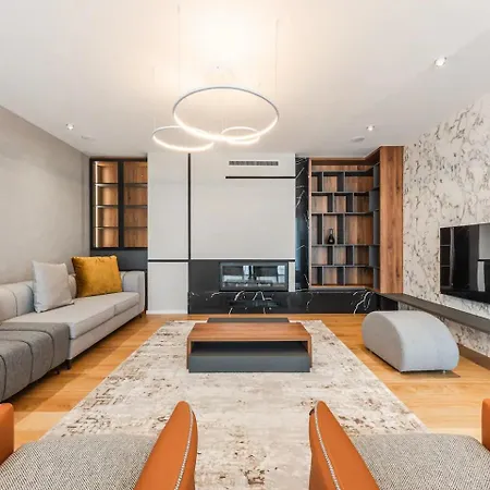Serenity, Luxury Lakeside Manor Villa Shkodër